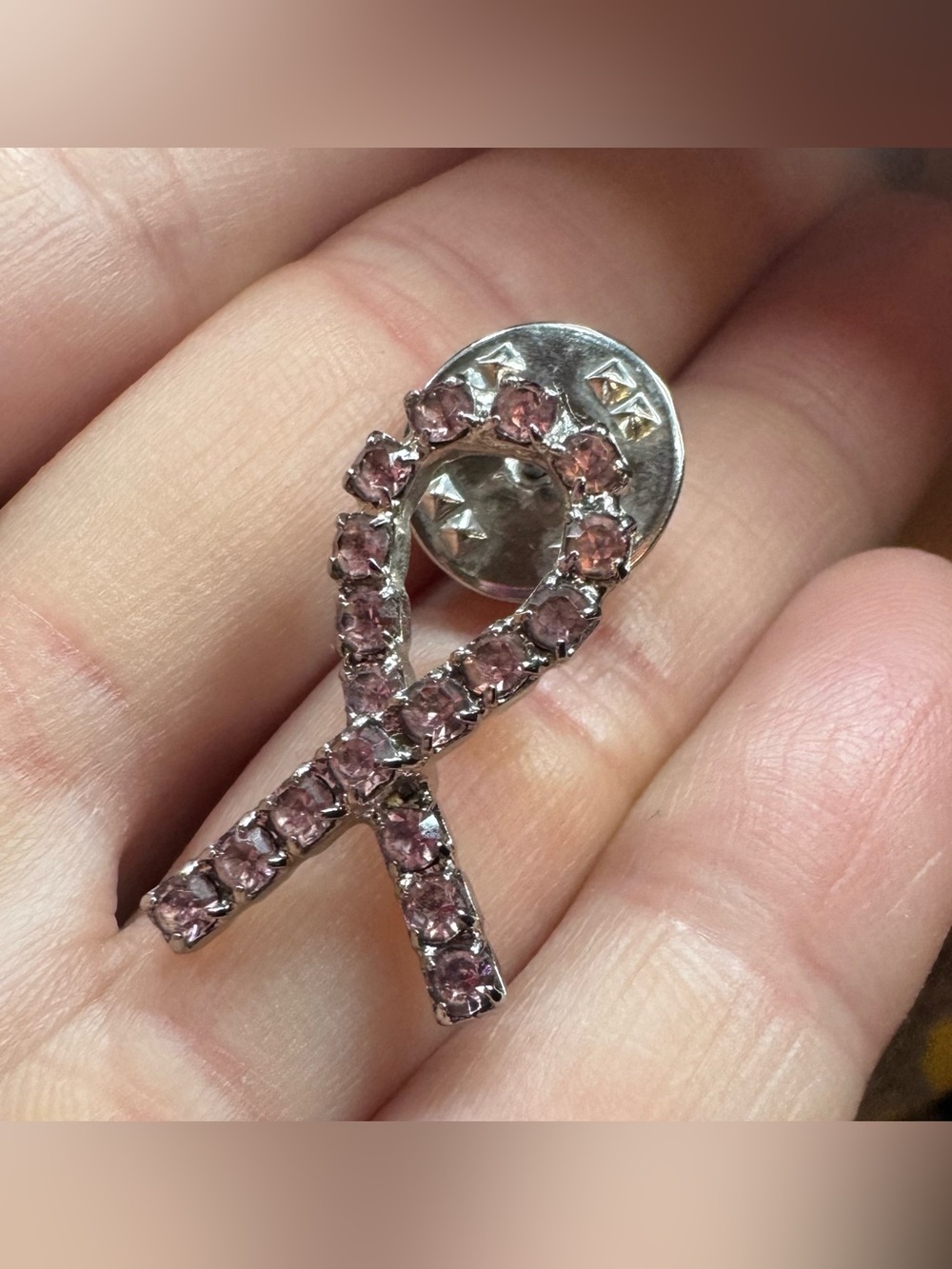 Breast cancer Awareness Lapel Pin 💗